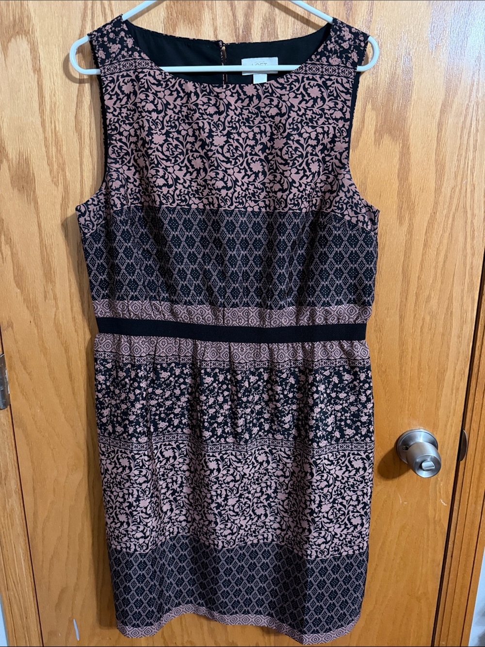 LOFT Black and Dusty Rose Mixed Print Sleeveless Dress